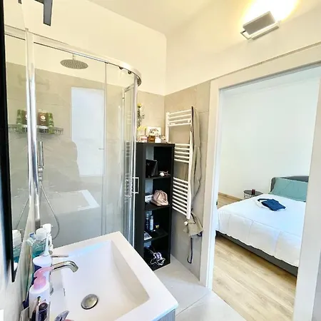 Camera Con Bagno Privato Interno - Zona Bocconi * Milan
